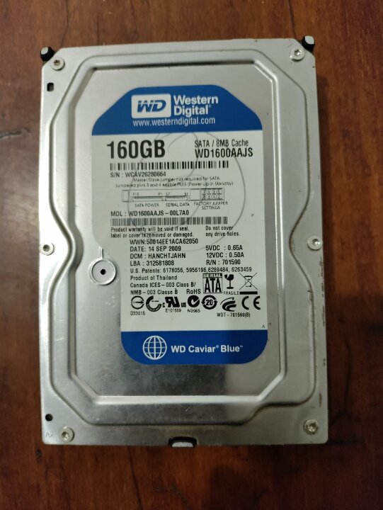 Жорсткий диск з маркуваннями – «Western Digital 160 GB, s/n - WCAV26280664, mdl - WD1600AAJS - 00L7A0», бувший у використанні