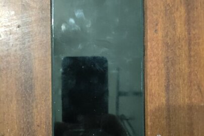 Апарат мобільного зв’язку Xiaomi Redmi 5 Plus MEG7, imei1: 866007040733588, imei2: 866007040733575, з двома сім-картами операторів Київстар і Лайф, бувший у використанні