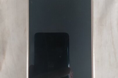 Конфіскація майна за рішенням суду: мобільний телефон марки «Samsung Galaxy J1», IMEI1: 359766086782383, IMEI2: 359767076782381, бувший у використанні