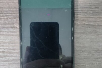 Конфіскація майна за рішенням суду: мобільний телефон марки «Samsung Galaxy J3», IMEI № 1: 357768/08/621313/0, IMEI № 2: 357769/08/621313/8, з номером телефону оператора мобільного зв'язку Київстар, в чорному чохлі, бувший у використанні