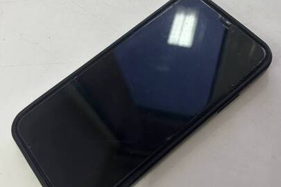 Конфісковане майно за рішенням суду: мобільний телефон марки «Iphone XR» Imei: 356422105358655, із сім карткою оператора стільникового зв`язку "Vodafone", б/в