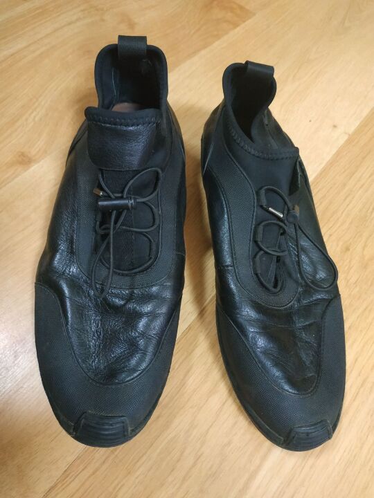 Чоловічі кросівки, марки Shen Men, шкіряні чорного кольору, 1 пара, б/в