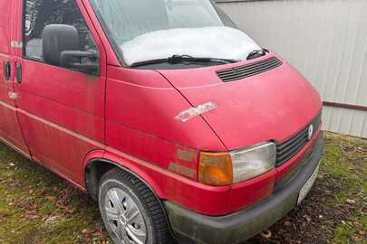 Колісний транспортний засіб VOLKSWAGEN TRANSPORTER, 1993 року випуску, номерний знак СЕ2118АВ, номер кузова WV2ZZZ70ZPH025706