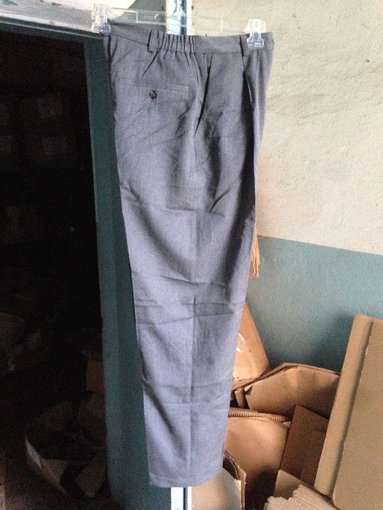 Текстильні вироби брюки Ш-296 габардин в кількості 920 шт.