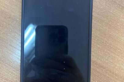 Конфісковане майно за рішенням суду: мобільний телефон марки «Redmi 9A» модель «M2006C3L6» IMEI1: 8638500545524, IMEI2: 8638500545532, б/в