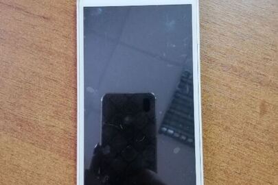 Мобільний телефон LENOVO, білого кольору з сімкартами МТС 0950004236 та КИЇВСТАР 0682785909, ІМЕІ 863981020765142