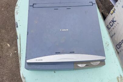 Cканер "Canon", бувший у використаннні