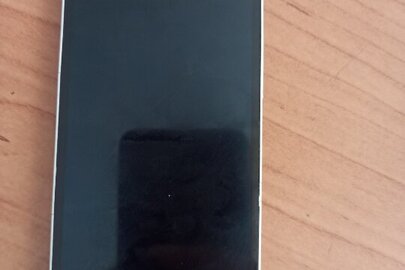 Мобільний телефон марки "SAMSUNG" модель GT-19192 в корпусі чорно-білого кольору ІМЕІ №1№358484/05/058317/2 ІМЕІ №2:358485/05/058317/9,б/в