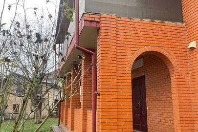 Іпотека. Садовий будинок, реєстраційний номер майна: 2099437380000, та земельна ділянка площею 0,0605 га, кадастровий номер 8000000000:75:819:0011, за адресою: м. Київ, садове товариство "Плодовий" (Святошинський р-н), вул. Садова 10, 78