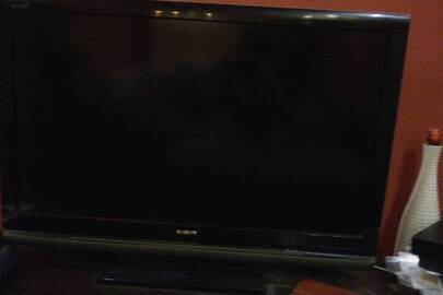Телевізор «SONI», модель  KDL 40V4000 
