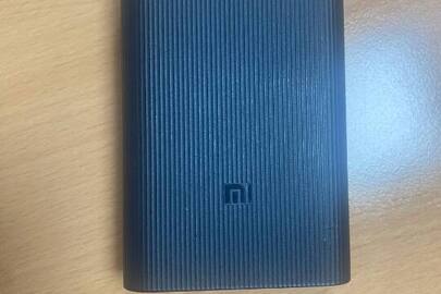 Power Bank MI 3 Ultra Compact, стан б/в