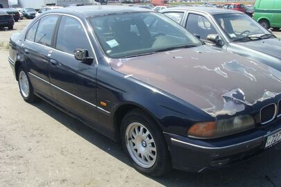 Колісний транспортний засіб BMW 523 I, 1998 року випуску, ДНЗ 72709КЕ, № кузова WBADD41000BT57076 