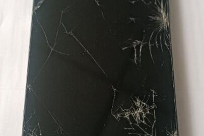 Конфісковане майно за рішенням суду: мобільний телефон "Motorola" моделі "moto e 13" з IMEI 1 355569151911091/16, IMEI 2 355569151911109/16, Б/В