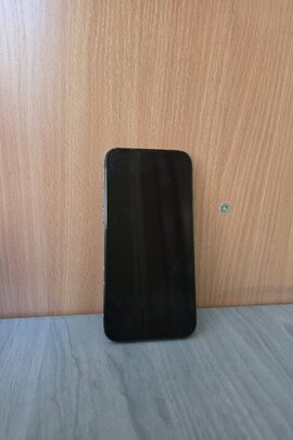 Конфісковане майно за рішенням суду: мобільний телефон "Iphone 13 Pro Max" імей: 353869226326990, Б/В