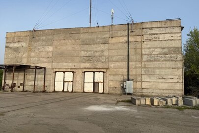 Нежитлова будівля, загальною площею 575,4 кв.м, за адресою: Дніпропетровська обл., м. Покров, вулиця Партизанська, будинок 1-А (реєстраційний номер об’єкта нерухомого майна в Державному реєстрі речових прав на нерухоме майно 191398512121)