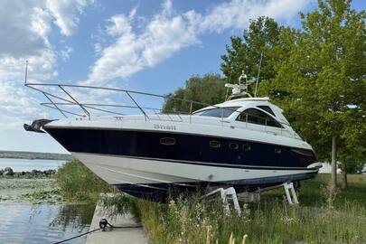 Судно моделі «Fairline Targa 47», 2010 року побудови, бортовий реєстраційний номер UAS-0502-K, ідентифікаційний номер GB FLN-10078A110