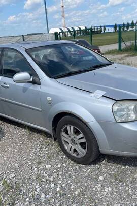 Автомобіль марки DAEWOO, модель LACETTI, тип легковий, 2011 року випуску, VIN:XWB5M31BVBA217742, номерний знак АЕ7634EО, сірого кольору.