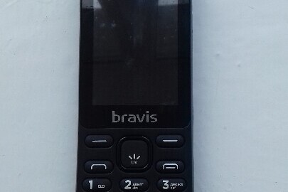 Мобільний телефон "Bravis", б/в