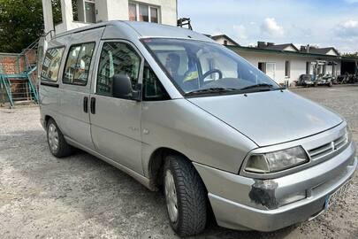 Легковий автомобіль Марки: CITROEN Модель: JUMPY, номерний знак 8210CFB, 2003 року випуску, № кузова VF7BDRHZB12999950, сірого кольору