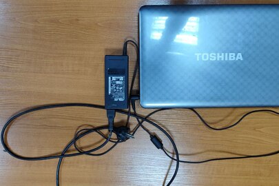 Ноутбук Toshiba Satellite L755D-11W, б/в