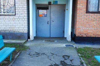 Однокімнатна квартира, загальною площею 31.3 кв.м., за адресою: м. Полтава, вул. Коцюбинського, буд. 13, кв. 80