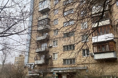 1/7 частка чотирикімнатної квартири, загальна площа (кв.м): 81,2 , житлова площа (кв.м): 51,3 за адресою: м.Київ, вул. Преображенська, будинок 26, квартира 1