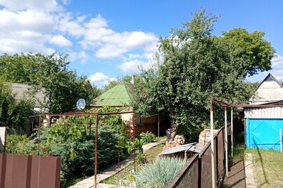 Конфіскація майна за рішенням суду: житловий будинок з господарськими будівлями та спорудами загальною площею 29,80 м.кв., житлова площа 12,20 м.кв., що розташований за адресою: Харківська обл., Харківський р., м. Люботин, вул. Колодяжна, 23