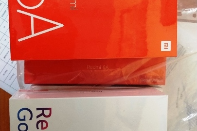 Мобільні телефони торгової марки «Redmi», нові, в упаковці виробника, у кількості 7 шт.
