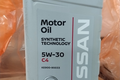 Олива моторна "Nissan Motor Oil 5W-30 DPF 1 LT", маркування - KE90090033, в пляшках по 1 л, виробництво – ЄС, 360 шт.