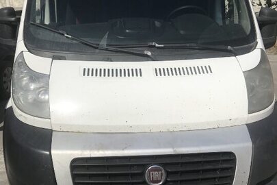 Вантажний автомобіль FIAT DUCATO, рік випуску - 2013 р.в., колір - білий, ДНЗ: АА6401НО, VIN/номер кузова: ZFA25000002477423