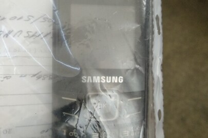 Мобільний телефон Samsung IMEI: 256287/05/510150/8