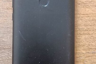 Смартфон марки Xiaomi 5 Plus, б/в