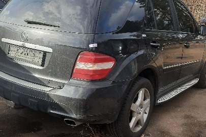 Автомобіль легковий марки Mercedes-Benz, модель ML550, 2008 року випуску, VIN/Номер шасі (кузова, рами): 4JGBB72E78A399043, ДНЗ AE0096AO