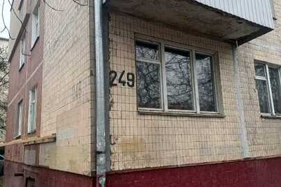 1/5 частка квартири загальною площею 58,4 кв.м. знаходиться за адресою: м.Львів вул. Городоцька, буд. 249, кв. 8