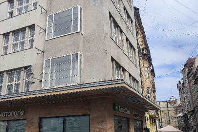 Іпотека. Нежитлові приміщення адміністративного будинку, РНОНМ 657783446101, загальною площею 128,5 м.кв., за адресою: Львівська обл., м.Львів, пр. Шевченка, буд. 7