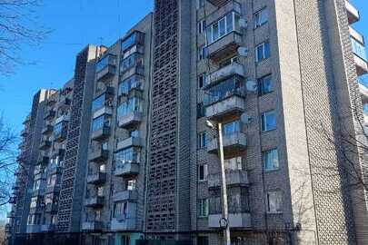 Однокімнатна квартира загальною площею 36.2  кв.м., житлова площа 18.2 кв.м., що знаходиться за адресою: Львівська обл., м. Львів, вул. Глинянський Трак, буд. 165 кв. 74