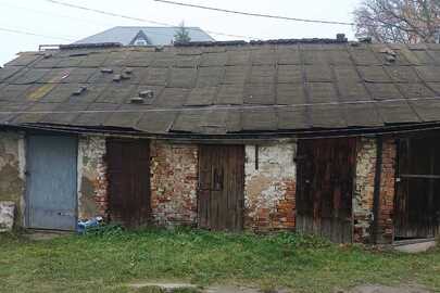 Приміщення гаражу № 3 і № 4, загальною площею 14,9 кв.м. та земельна ділянка площею 0.0025 га, кадастровий номер: 4625810100:04:002:0158 за адресою: Львівська обл., Яворівський р., м. Яворів, площа Ринок, будинок 5