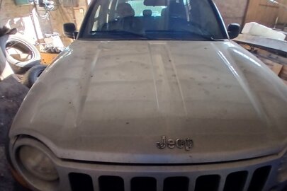 Автомобіль JEEP CHEROKEE, 2006 року випуску, сірого кольору, номер кузову 1J8G6E8566W183493, державний номерний знак АІ9868ОЕ