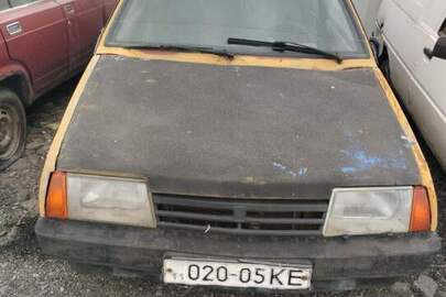Конфіскація майна за рішенням суду: легковий автомобіль ВАЗ 2108, ХТА210800F0000864, 1985 року випуску, державний номерний знак 02005КЕ
