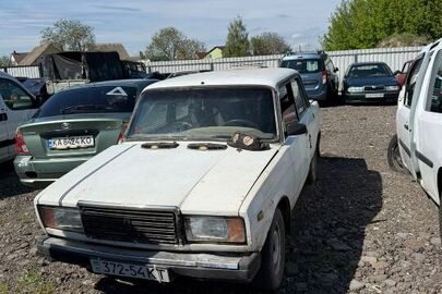Конфіскація майна за рішенням суду: легковий автомобіль ВАЗ 2107, ХТА210700L0553648, 1990 року випуску, державний номерний знак 37254КТ