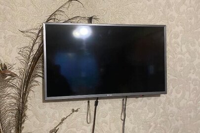 Телевизор плазмовий KIVI 32, 1 од., б/в 