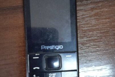 Мобільний телефон Prestigio