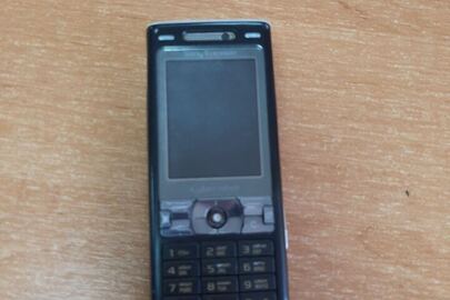 Мобільний телефон Sony Ericsson K800i