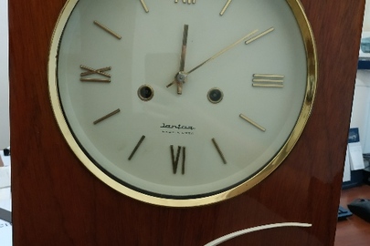 Механічний годинник з боєм "Янтарь"