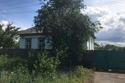 Житловий будинок загальною площею: 93, (кв.м.) та земельна ділянка, площею 0,1500 га., кадастровий номер № 6320255300:00:008:0155, що знаходяться за адресою: Харківська область, Ізюмський район, сщ. Андріївка, вул. Шевченка, буд. 4