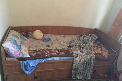 Конфісковане майно за вироком суду: ліжко дитяче зі спинкою, коричневого кольору, б/в