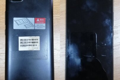 Мобільний телефон Xiaomi Redmi 6A, чорного кольору з сім картою "Vodafone», ІМЕІ: 863819043315109, 863819043315117 355442079274135