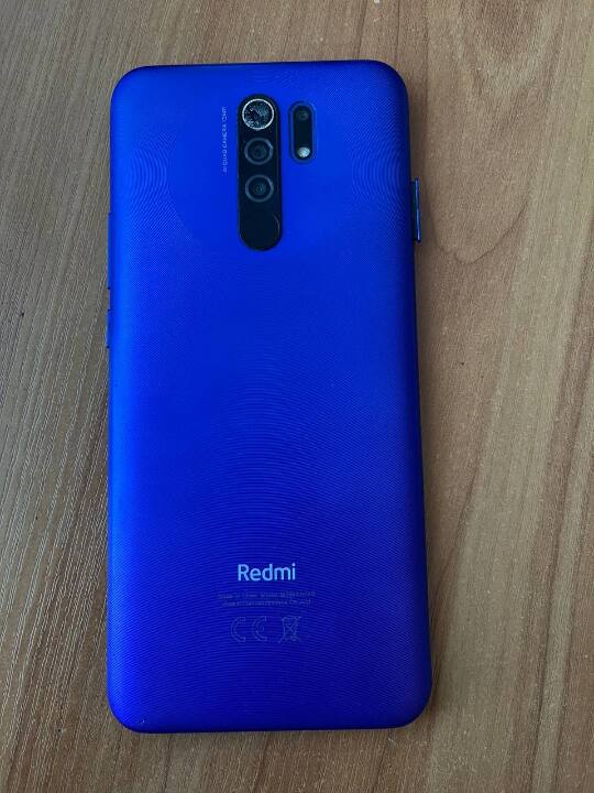 Мобільний телефон марки Redmi 9, б/в