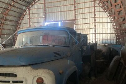 Автомобіль вантажний  марка: ЗИЛ, модель: 431419, ДНЗ 3715ЧКП, категорія: ВАНТАЖНИЙ, колір: СИНІЙ, рік виробництва: 1989, VIN/номер шасі: 2941441 