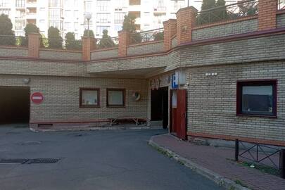 Гараж, машиномісце № 47 площею 12,3 кв.м. в підземній автостоянці № 3, за адресою: м. Київ, вул. Щорса (Печерський район), 32Б, реєстраційний номер майна: 38376316